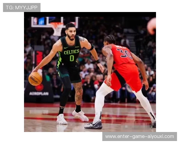 塔图姆强硬突破得分,凯尔特人锁定胜利 塔图姆强硬突破得分,凯尔特人锁定胜利