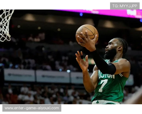 凯尔特人防守革命起航,布朗成防守核心 凯尔特人防守革命起航,布朗成防守核心