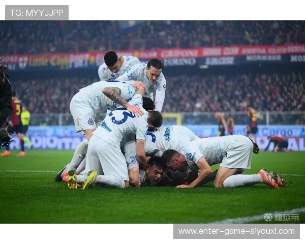 劳塔罗迎球势大力沉打门：掌握决胜瞬间的力量美学